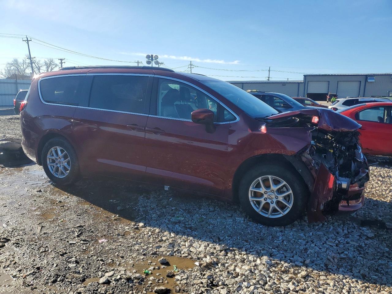 2021 Chrysler Voyager Lxi - Фото 4