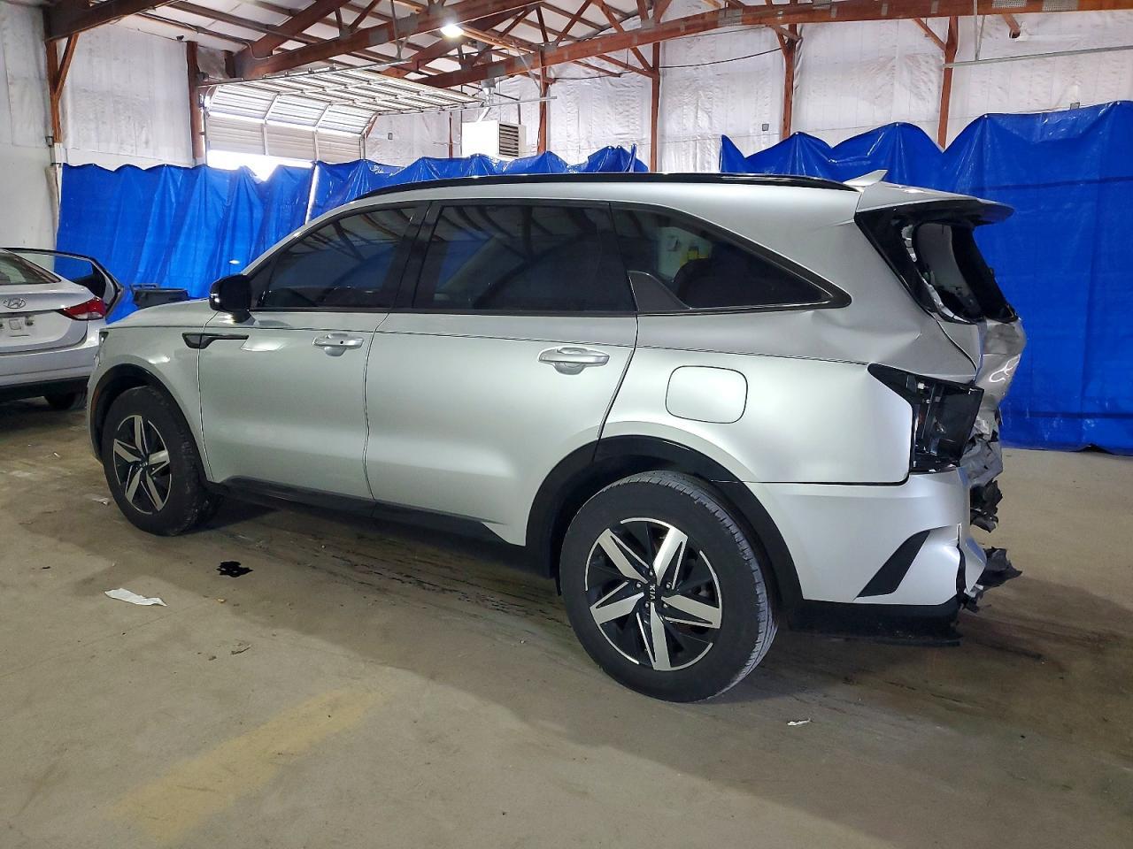 2021 Kia Sorento - Фото 2