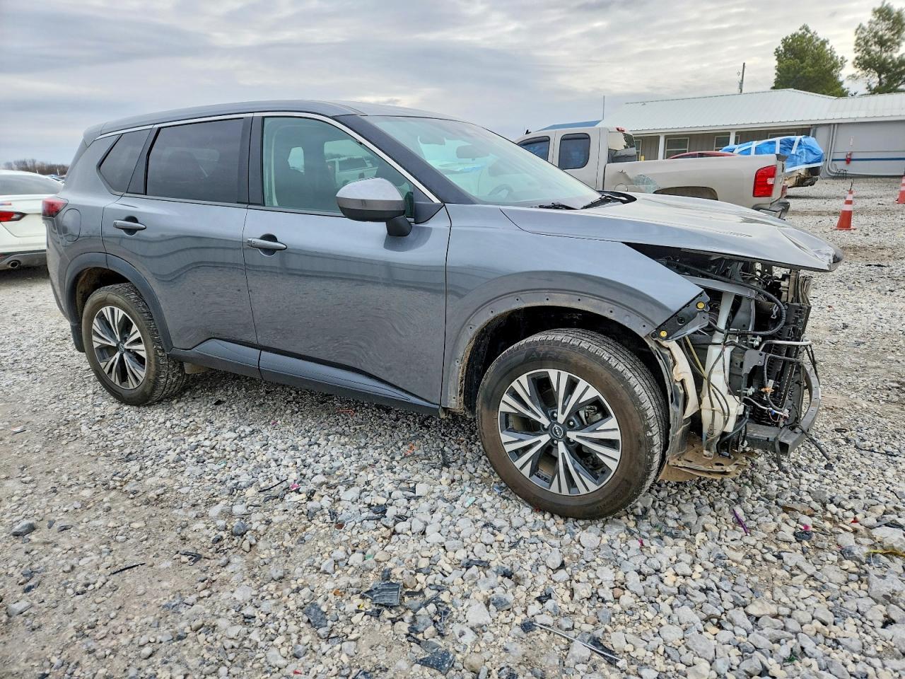 2023 Nissan Rogue Sv - Фото 4