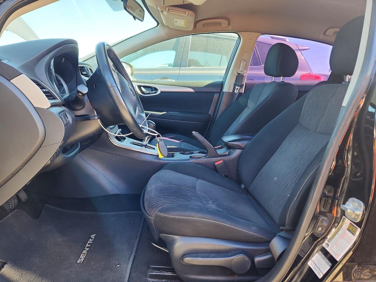 2015 Nissan Sentra S - Фото 7