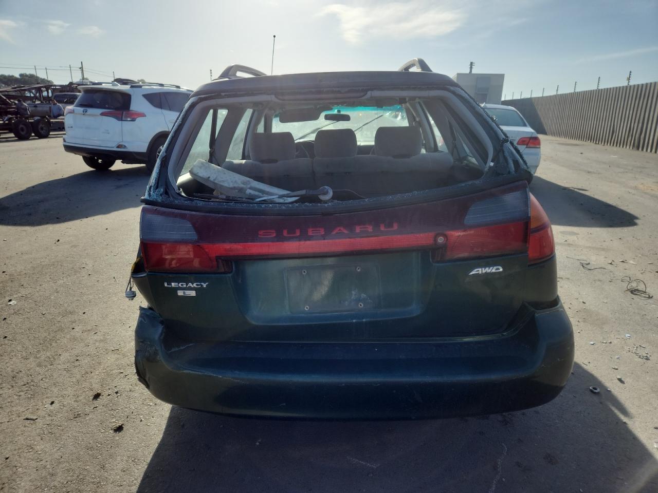2001 Subaru Legacy L - Фото 6
