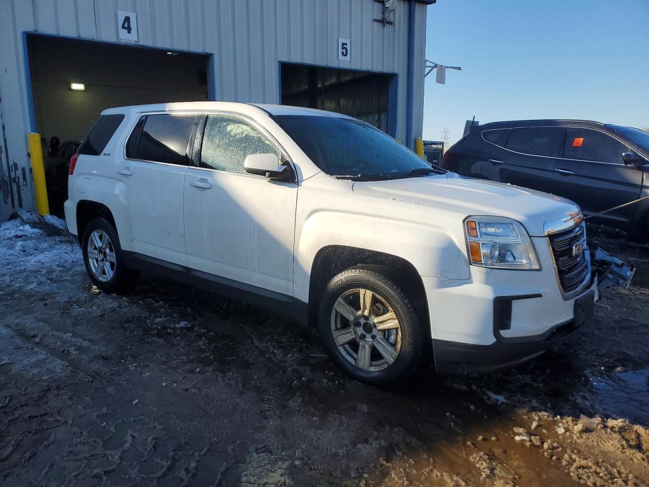 2016 GMC Terrain Sle - Image 4