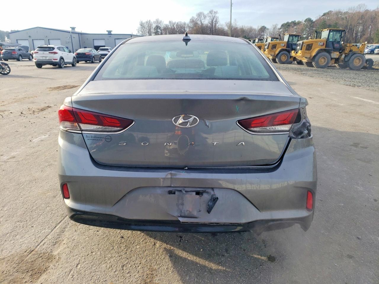 2018 Hyundai Sonata Sport - Image 6