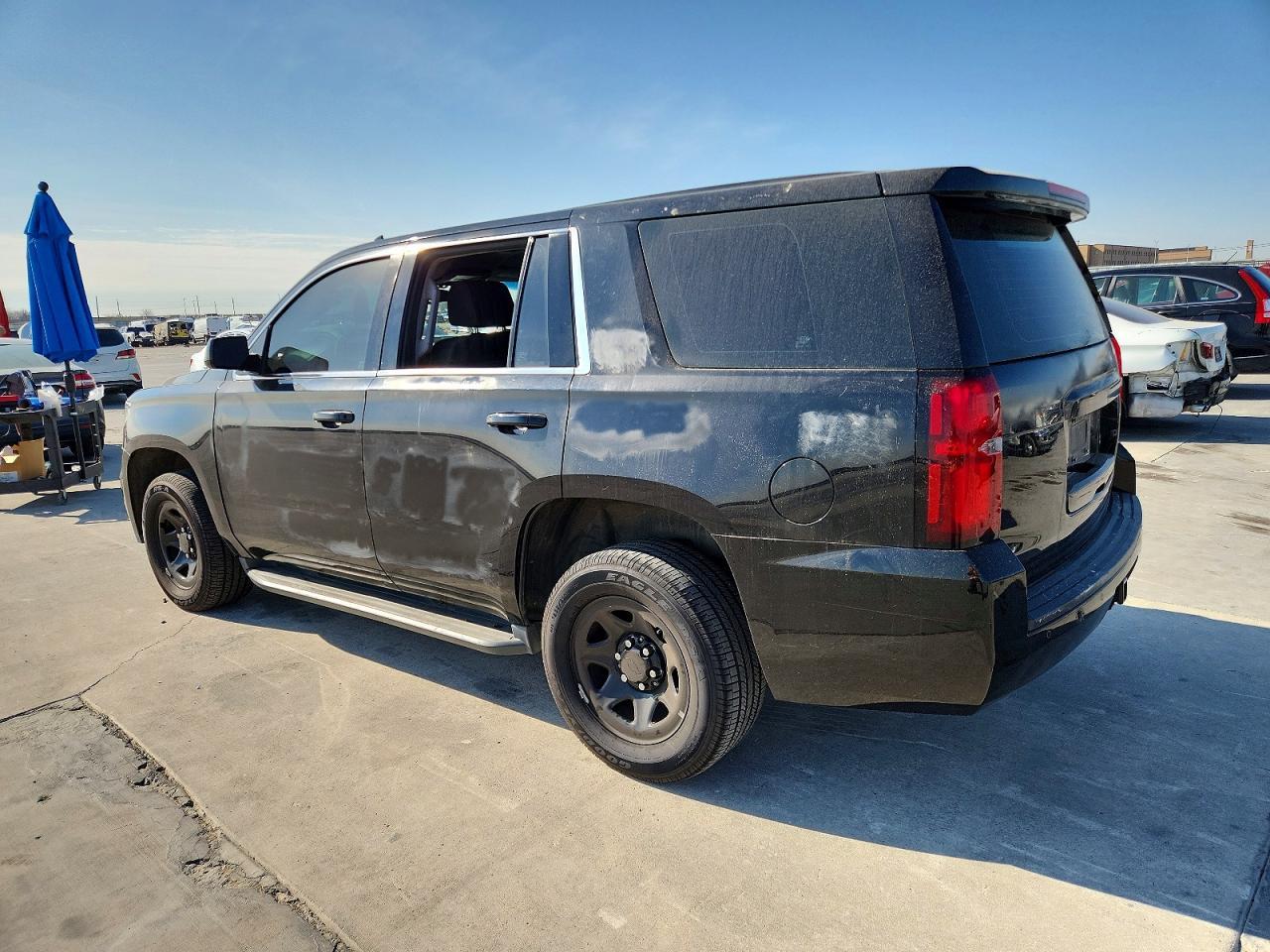 2017 Chevrolet Tahoe Police - Image 2