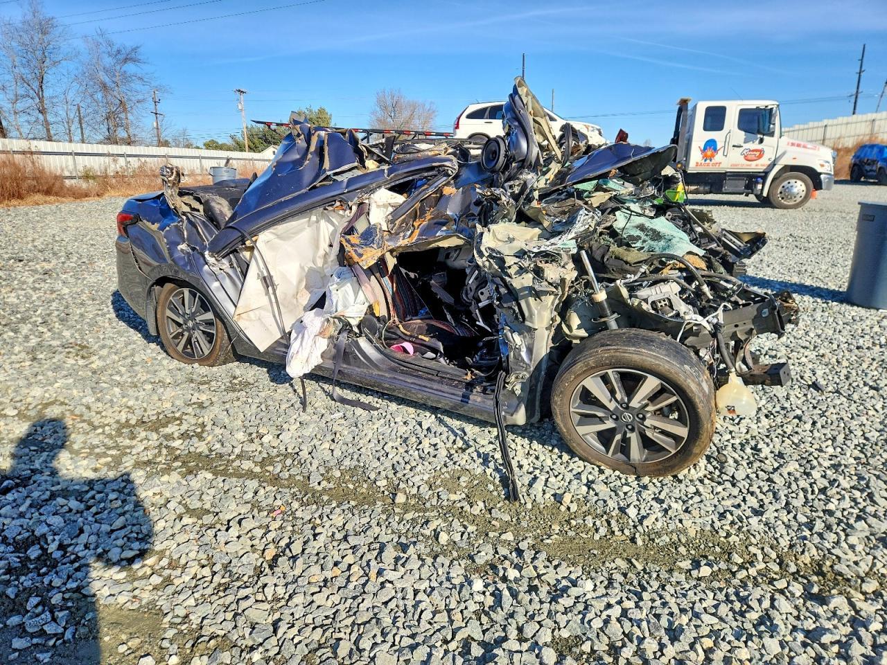 2022 Nissan Versa Sv - Фото 4
