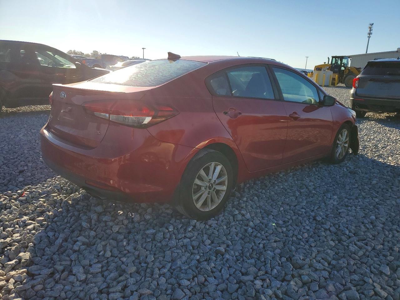 2017 Kia Forte S - Фото 3