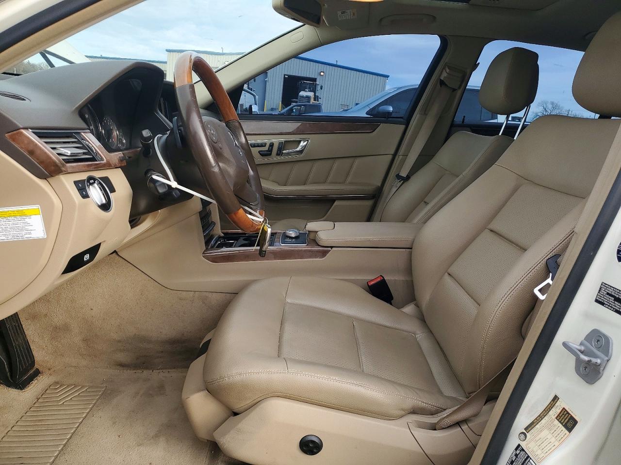2011 Mercedes-Benz E 350 4Matic - Фото 7