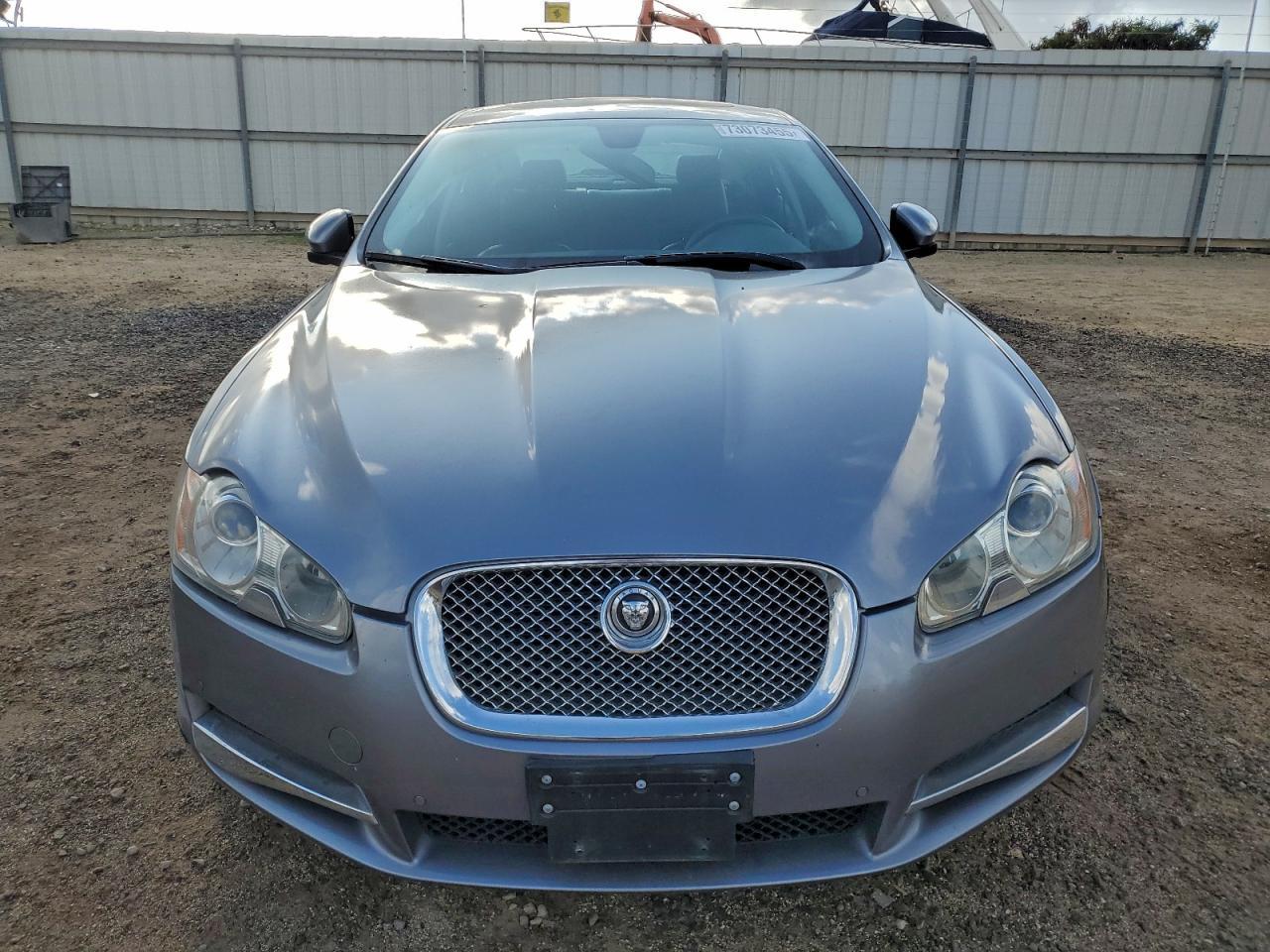 2011 Jaguar Xf Premium - Фото 5