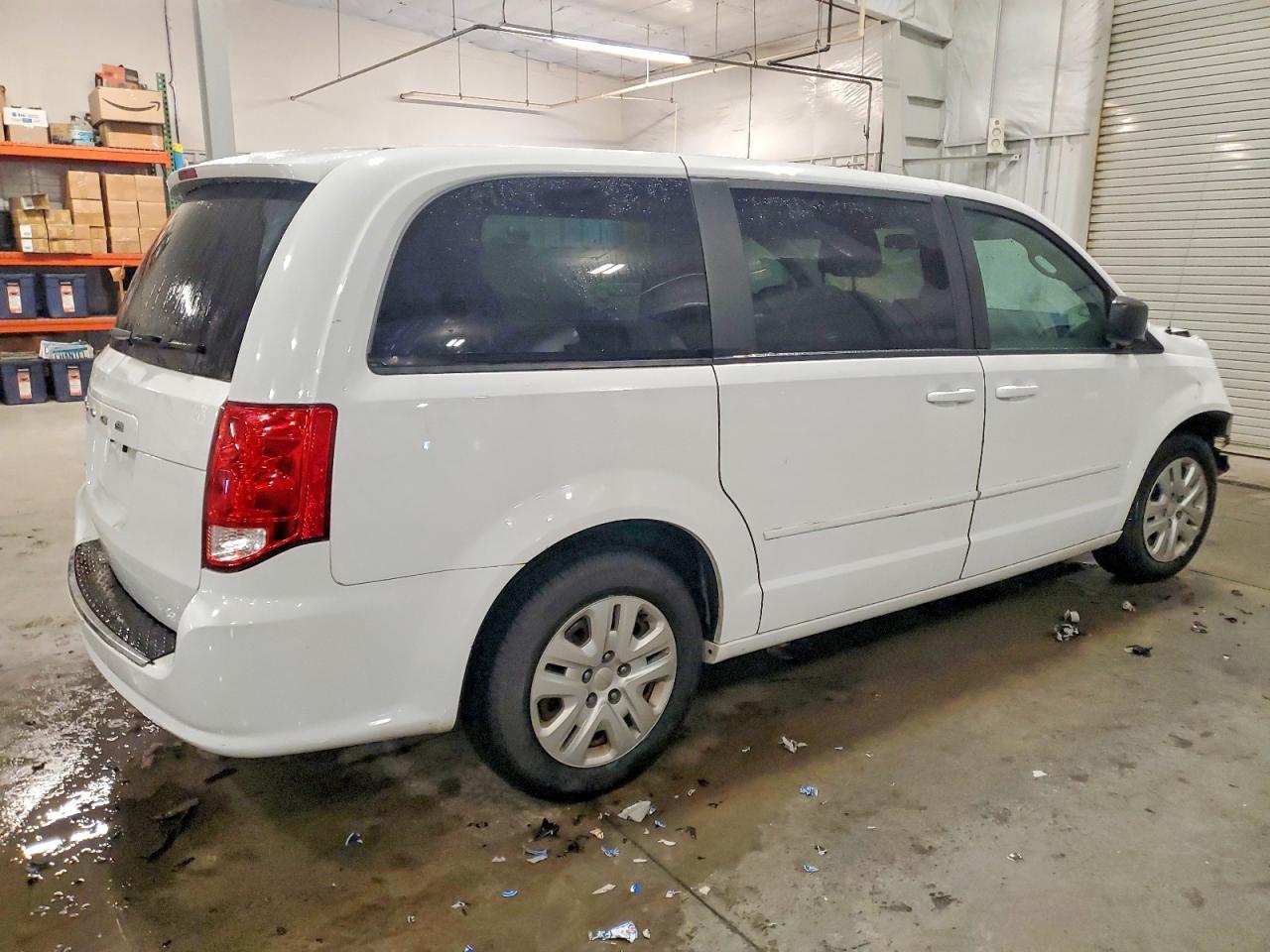 2017 Dodge Grand Caravan Se - Фото 3
