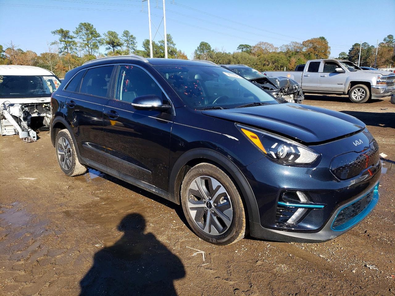 2022 Kia Niro S - Image 4