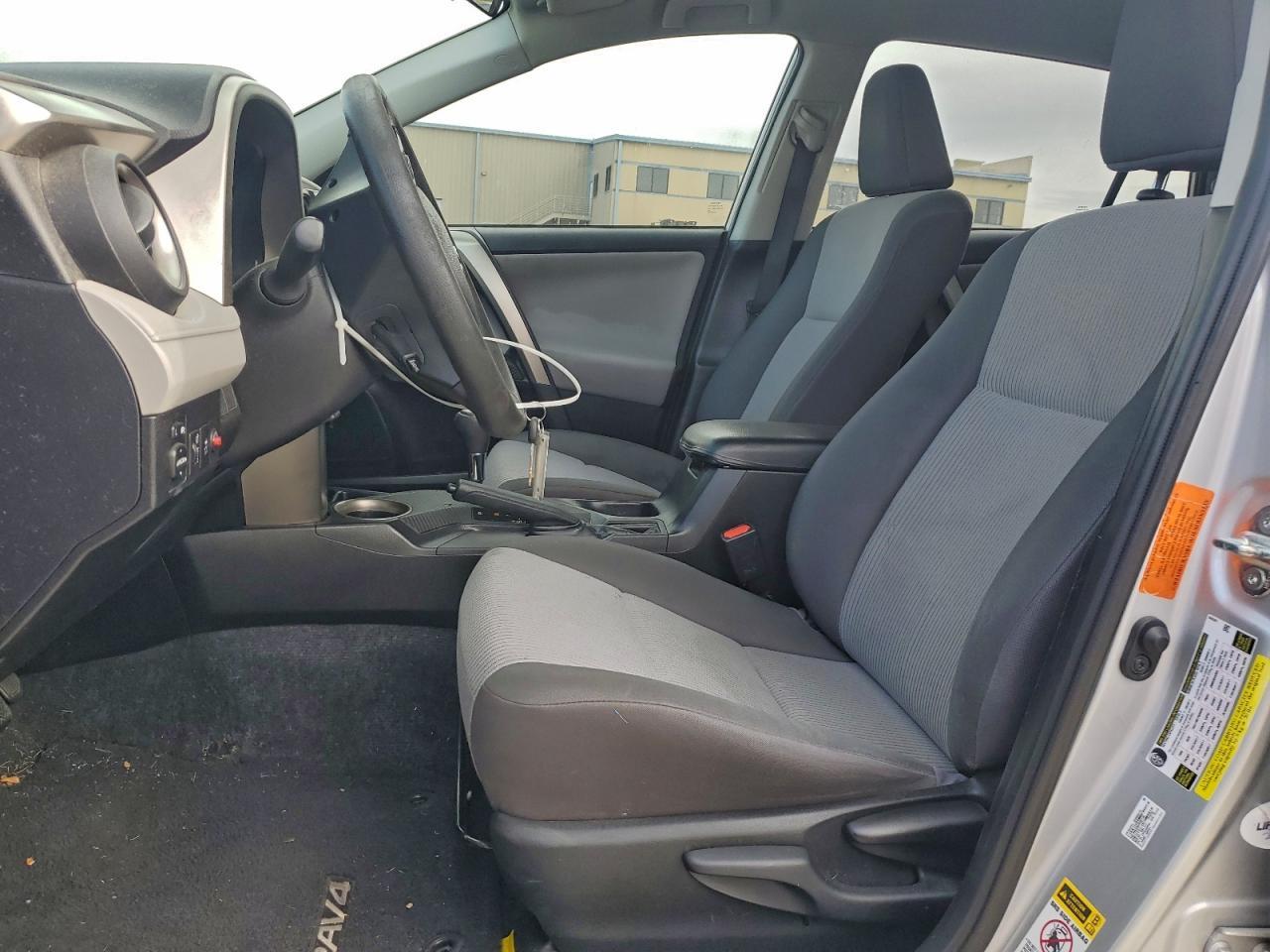 2014 Toyota Rav4 Le - Фото 7