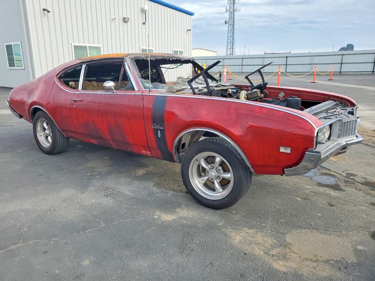 1968 Oldsmobile Cutlass S - Фото 4