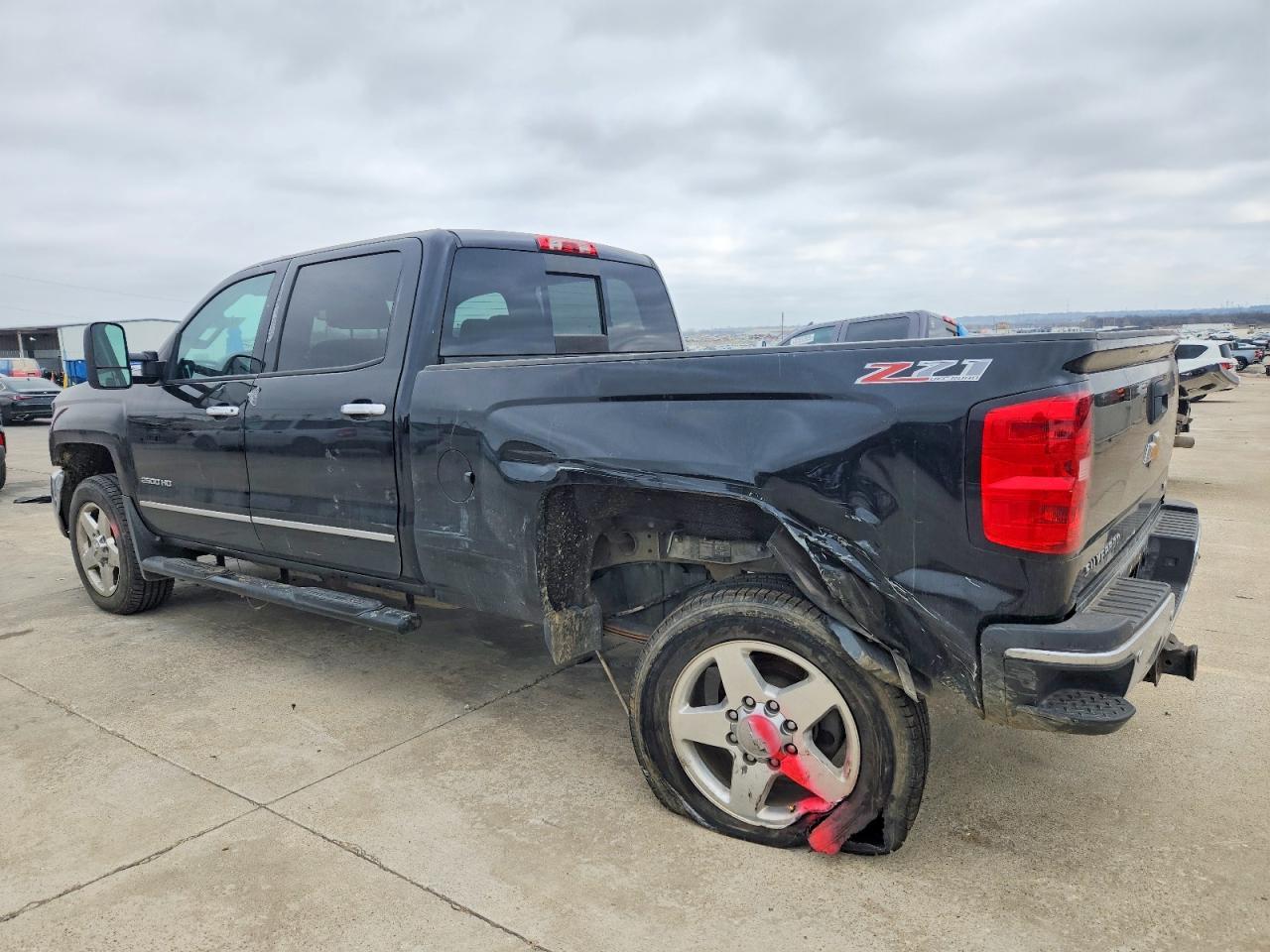 2015 Chevrolet Silverado K2500 Heavy Duty Ltz - Image 2