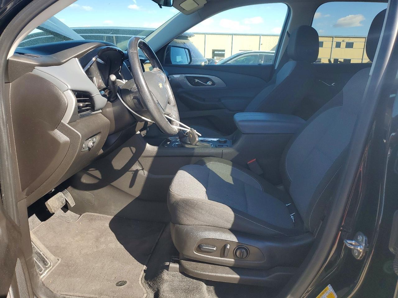 2021 Chevrolet Traverse Lt - Фото 7