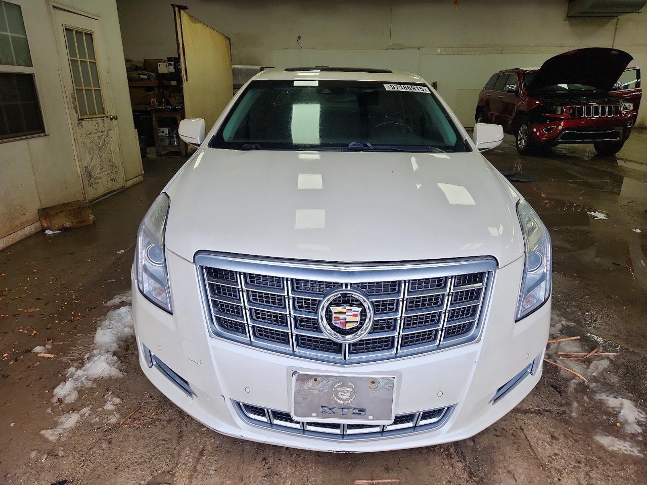 2014 Cadillac Xts Luxury Collection - Image 5
