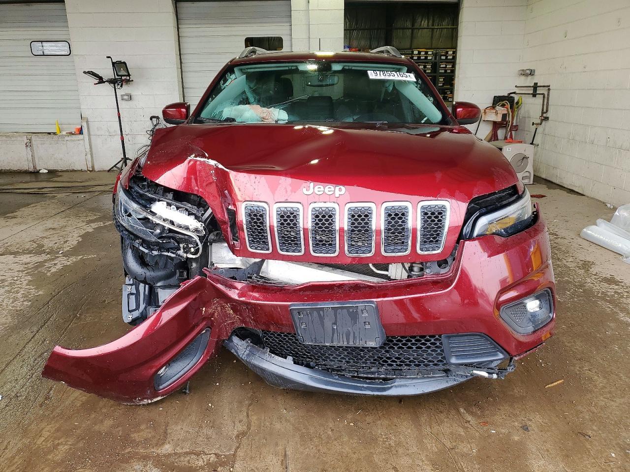 2019 Jeep Cherokee Latitude Plus - Image 5
