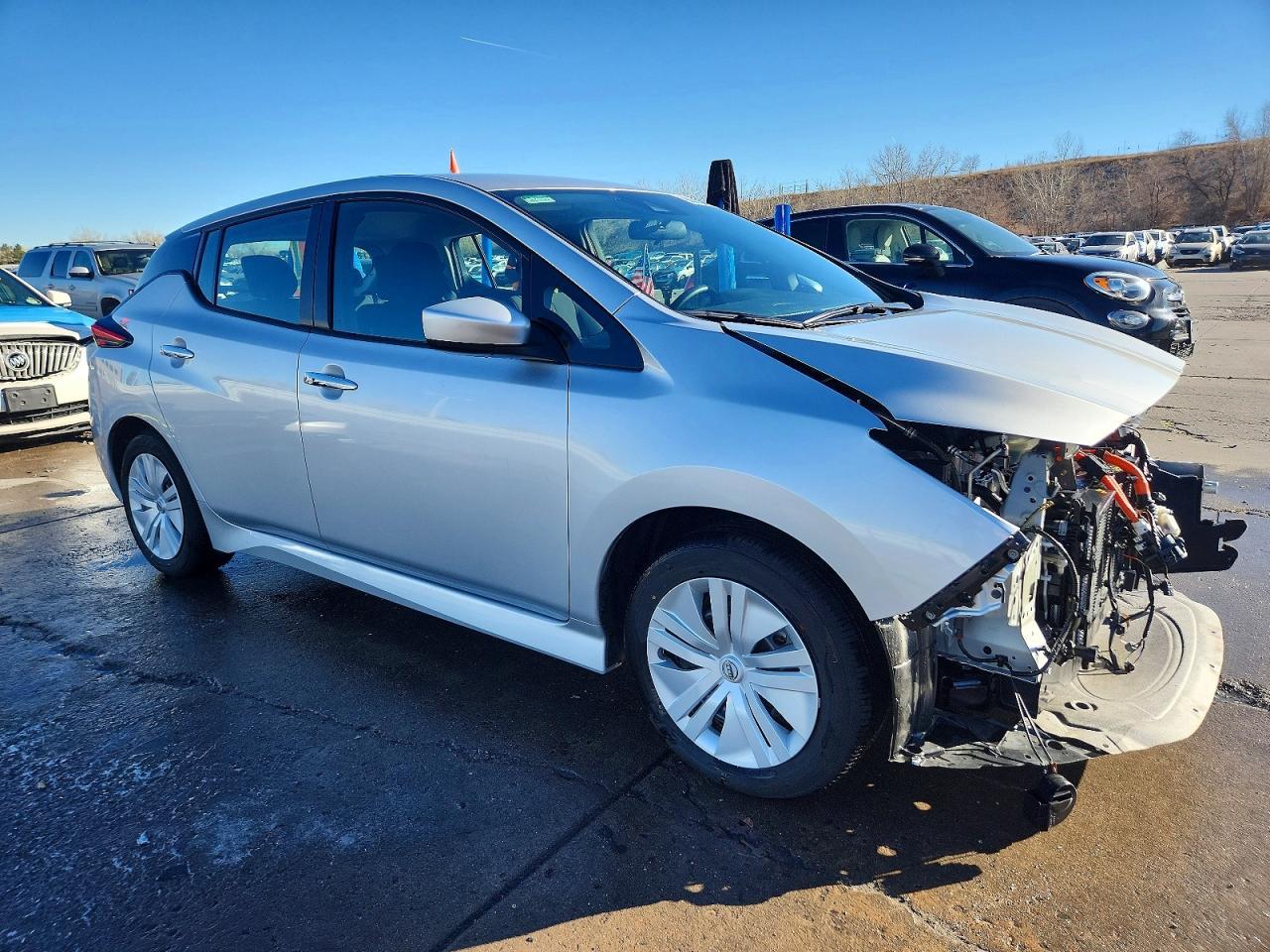 2025 Nissan Leaf S - Фото 4