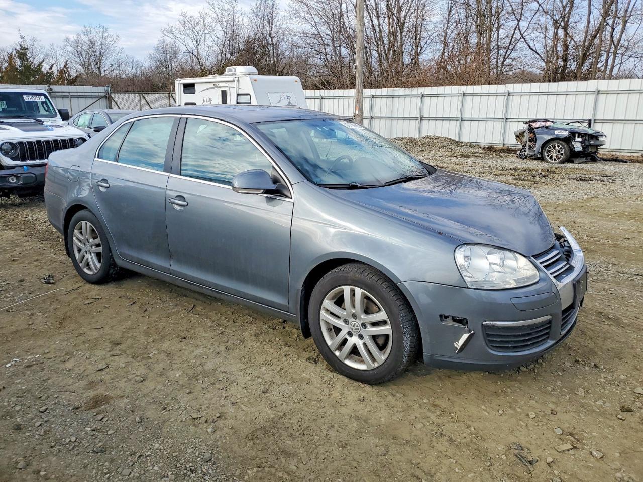 2010 Volkswagen Jetta Se - Image 4
