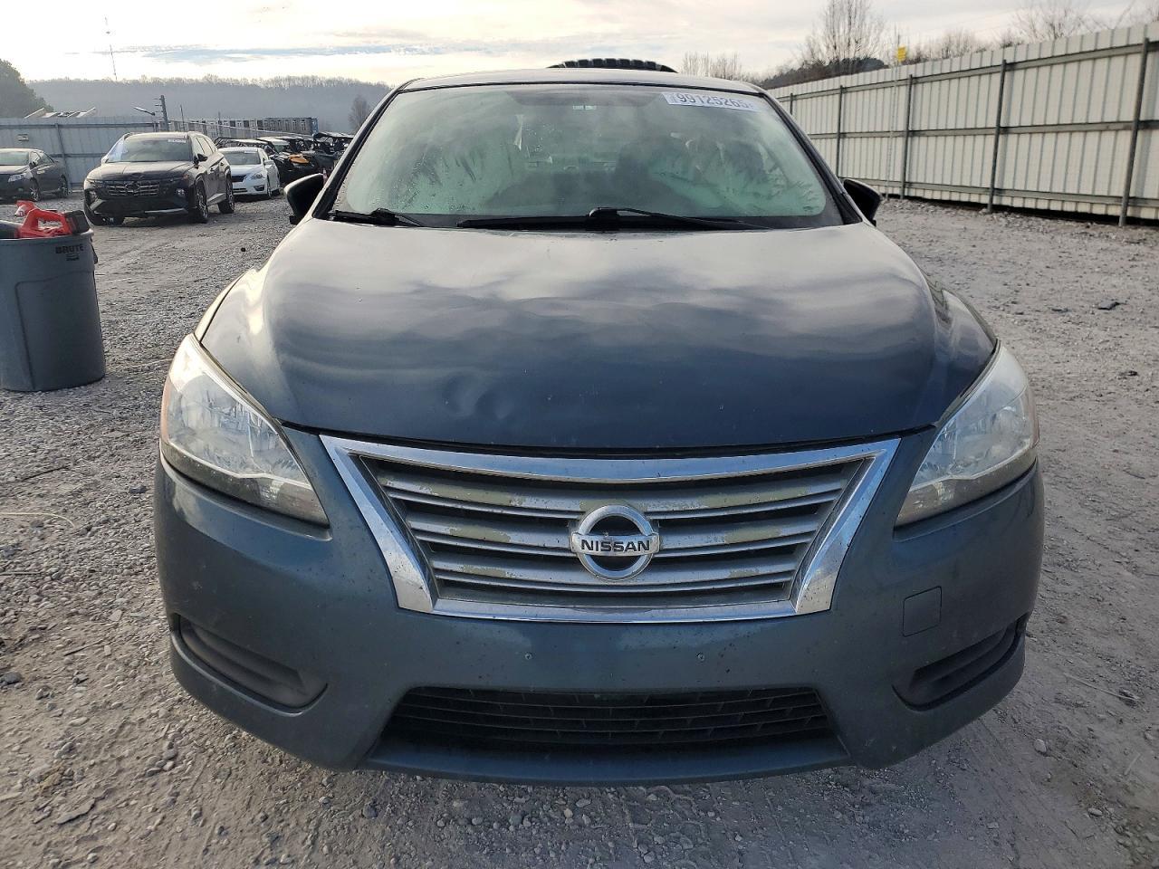 2015 Nissan Sentra S - Image 5