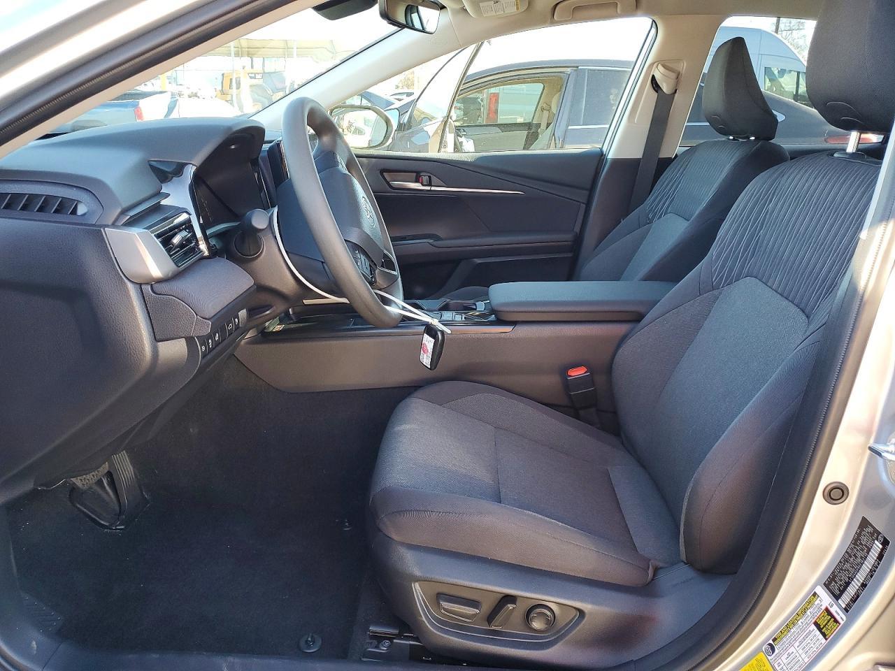 2025 Toyota Camry Xse - Image 7