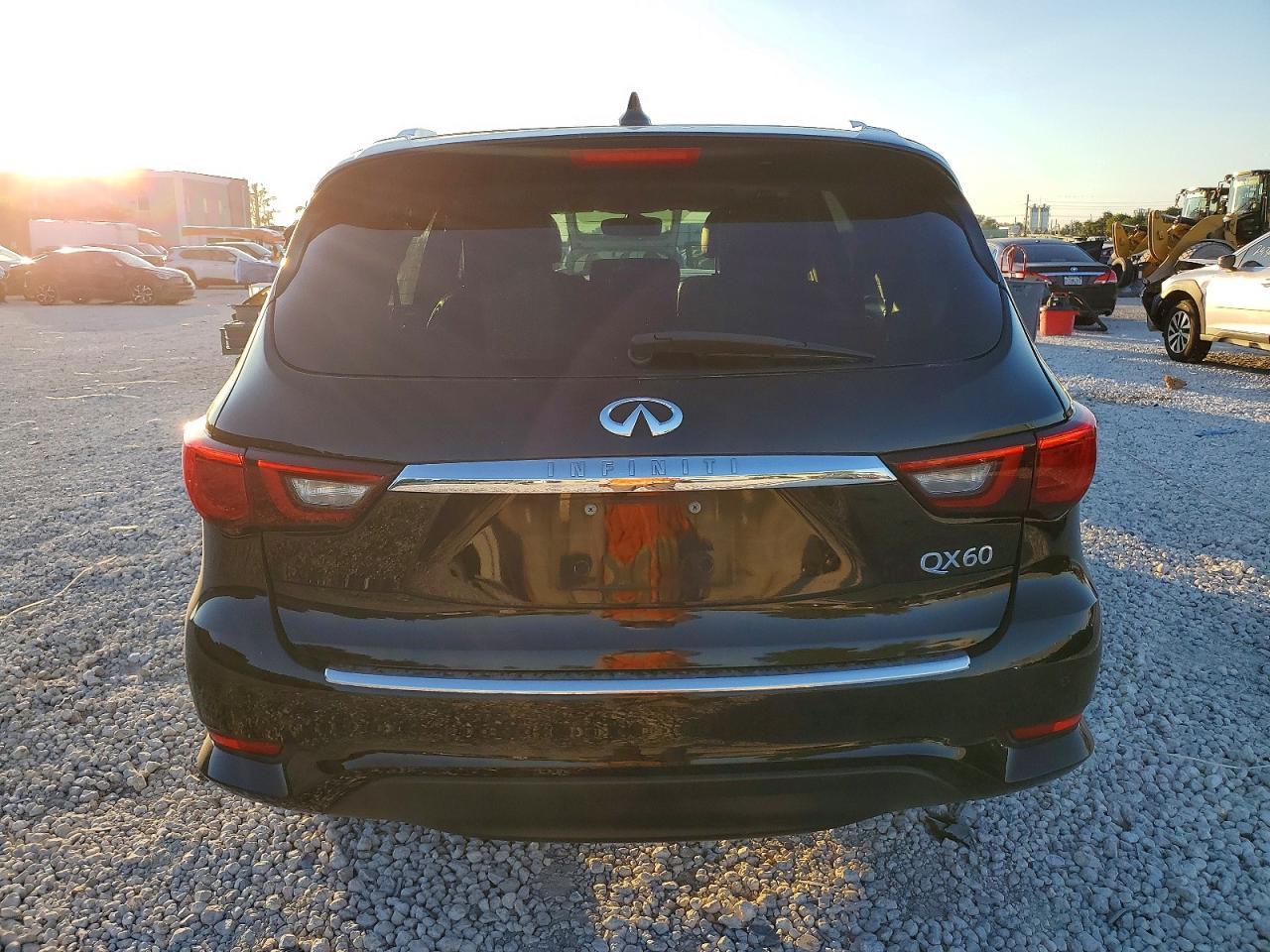 2019 Infiniti Qx60 Luxe - Фото 6