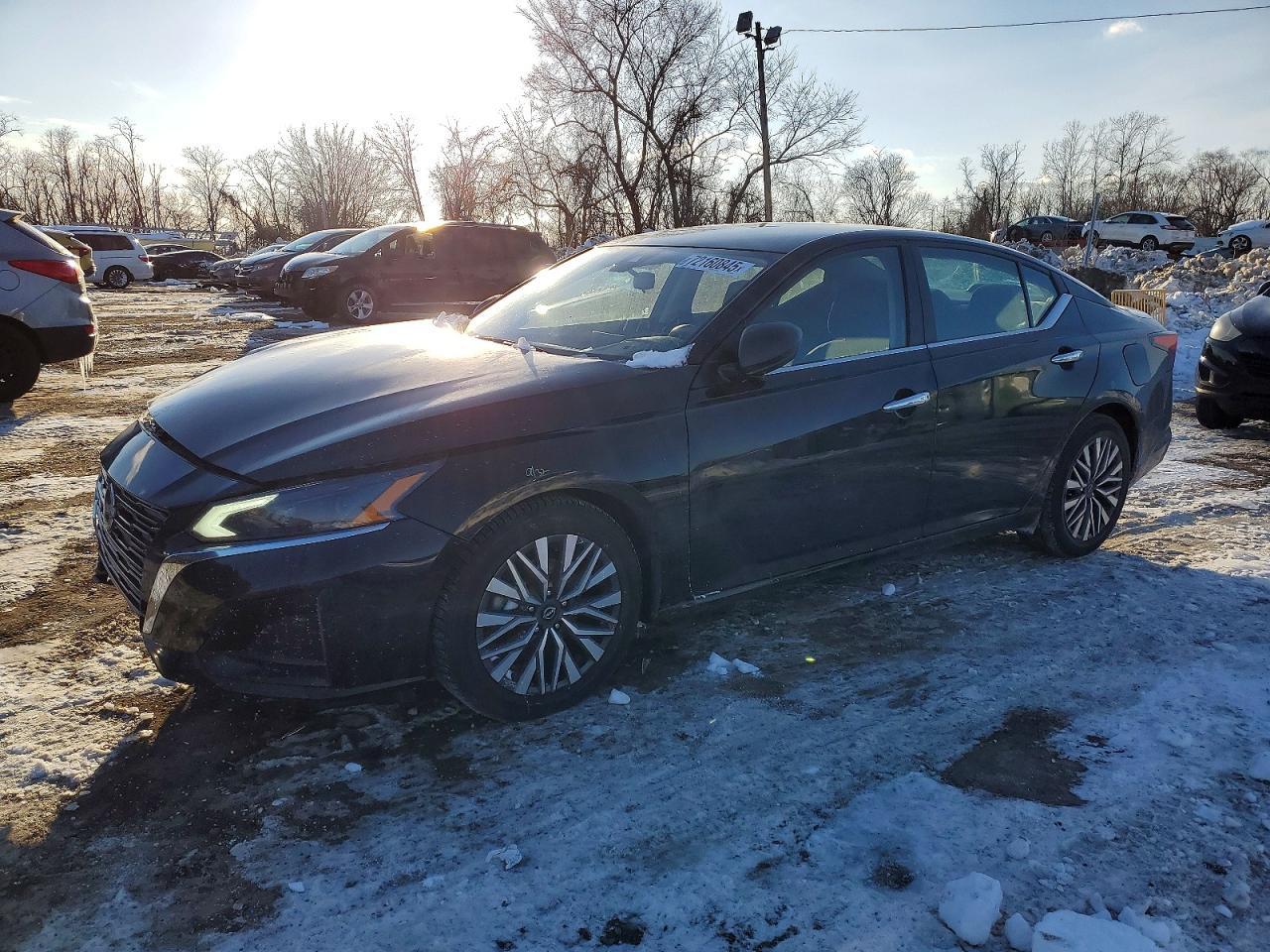 2024 Nissan Altima Sv