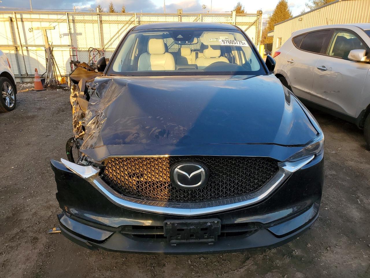 2017 Mazda Cx-5 Grand Touring - Фото 5