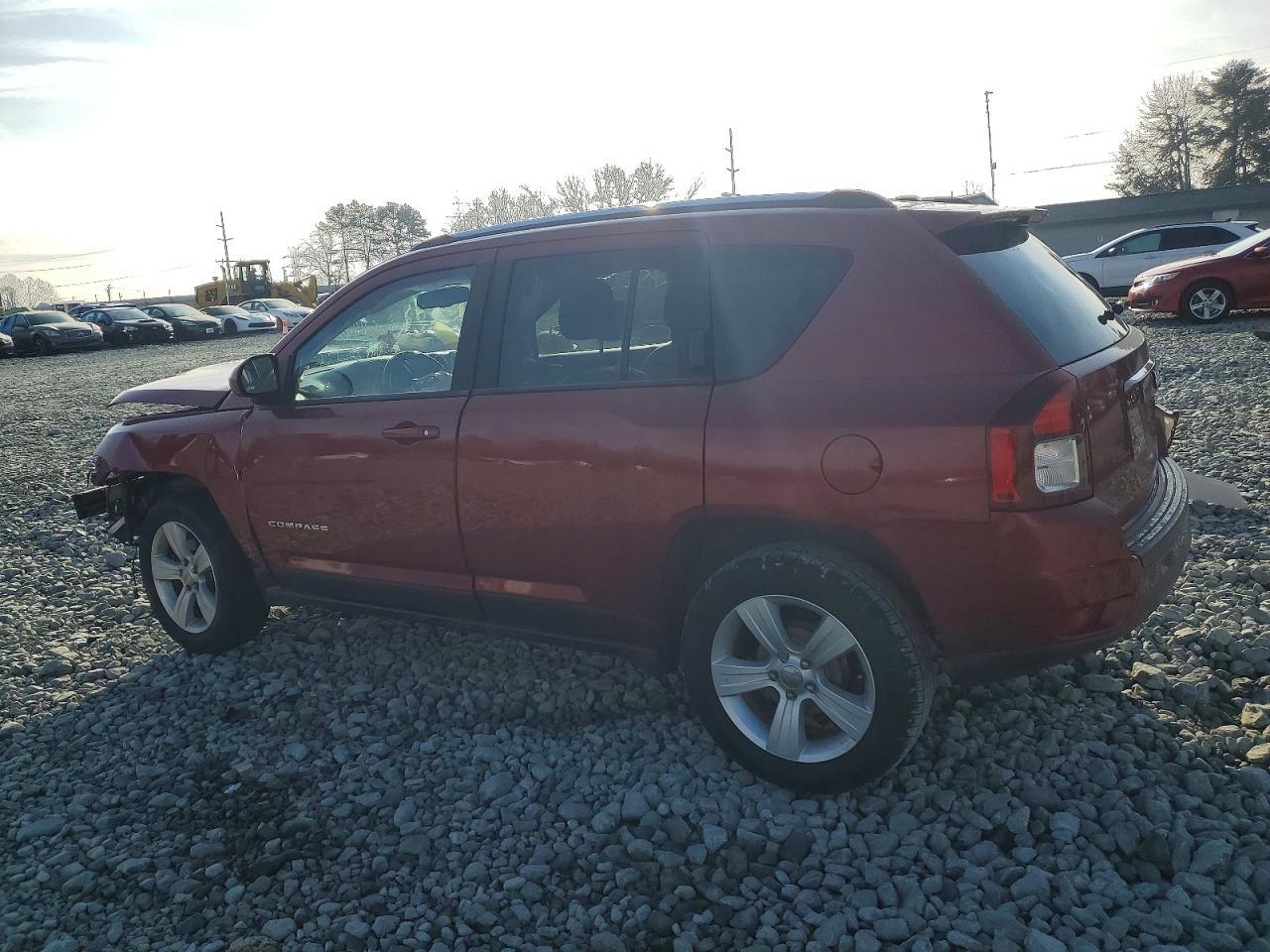 2014 Jeep Compass Latitude - Image 2