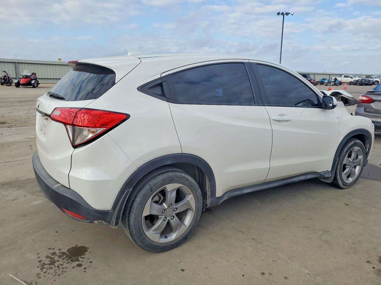 2019 Honda Hr-V Lx - Image 3