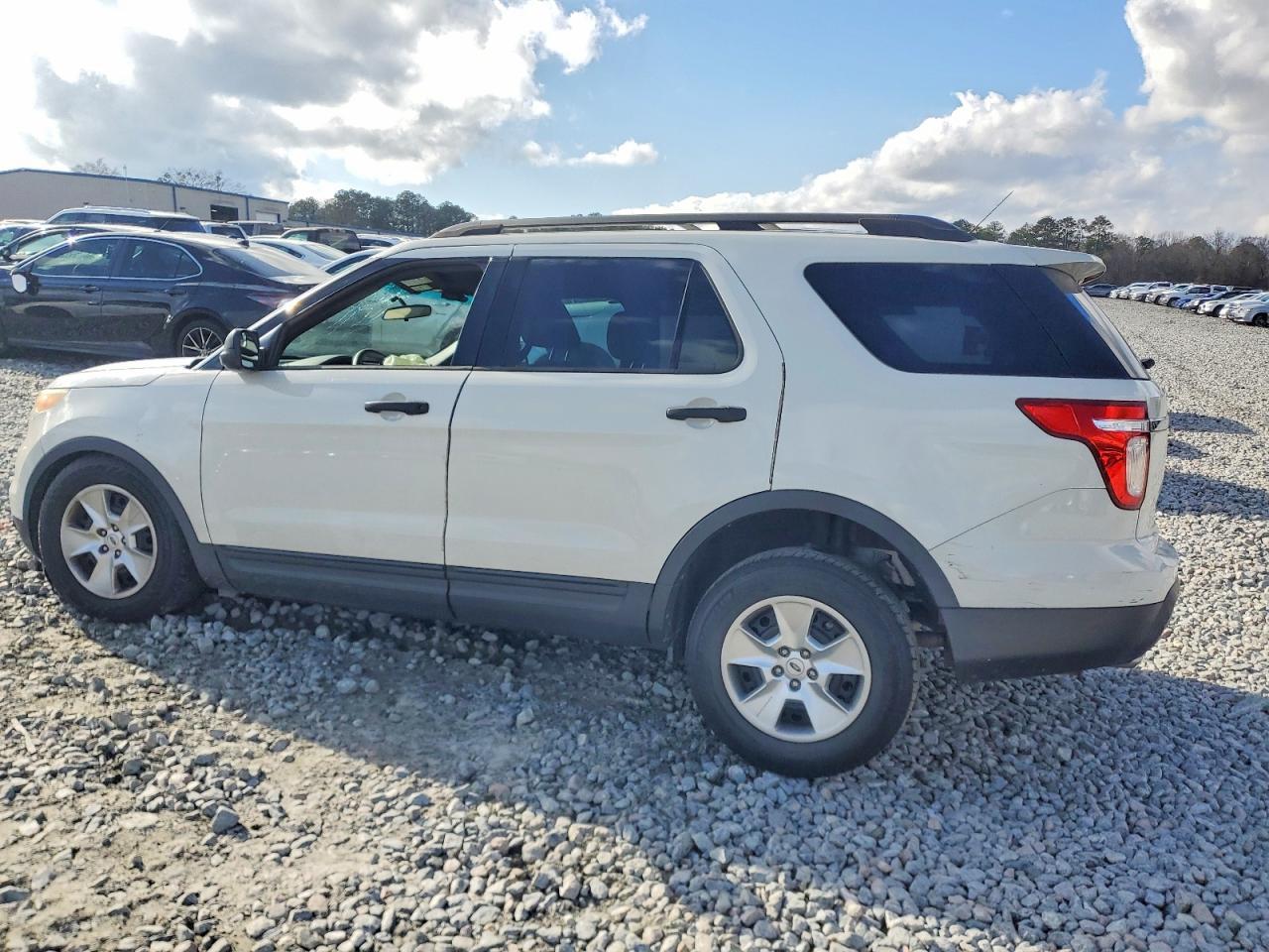 2012 Ford Explorer - Фото 2