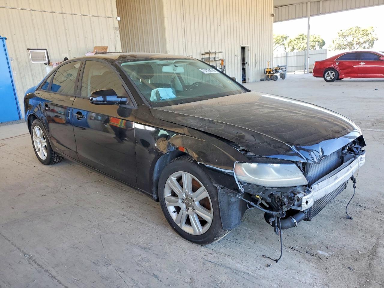 2010 Audi A4 Premium - Фото 4