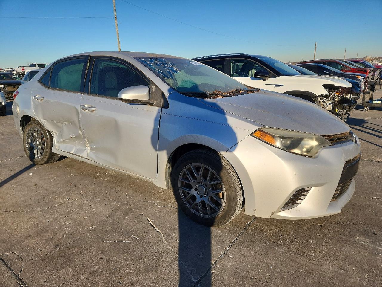 2015 Toyota Corolla Le - Фото 4