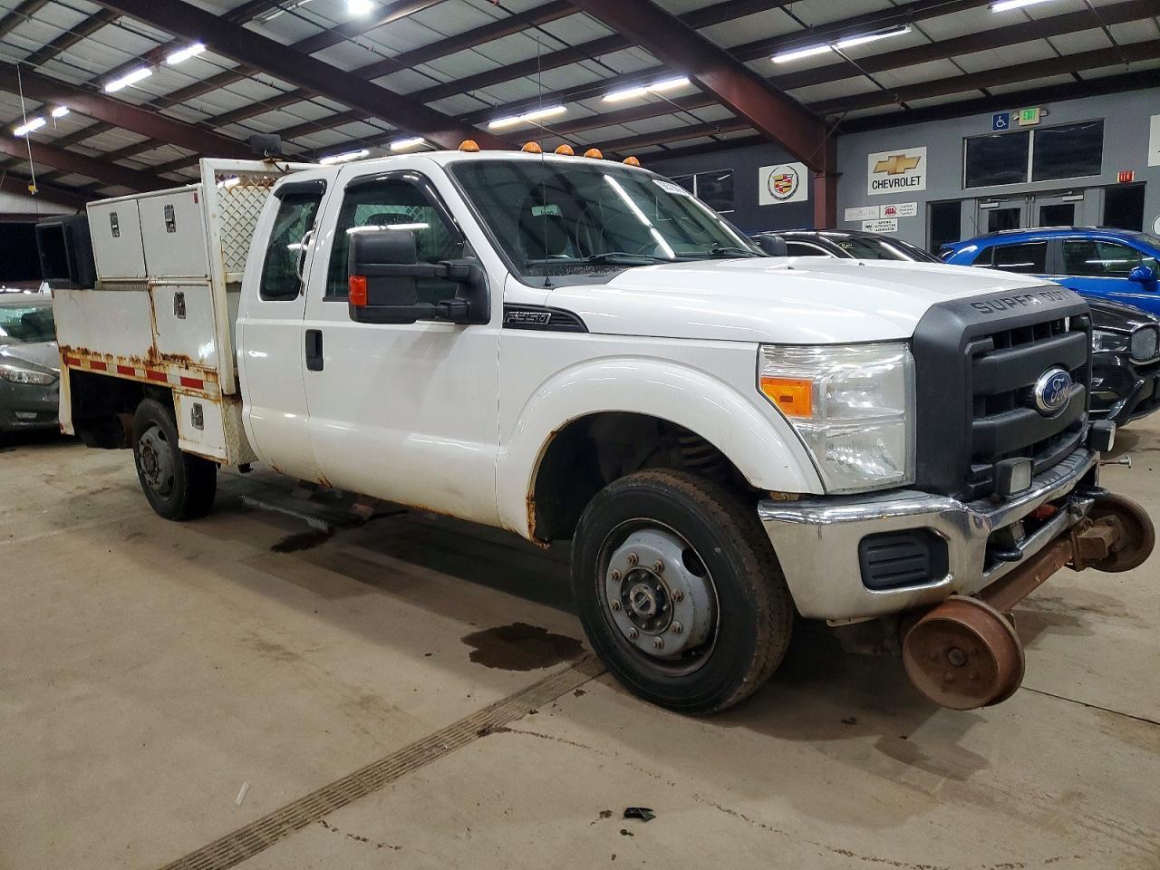 2011 Ford F350 Super Duty - Image 4