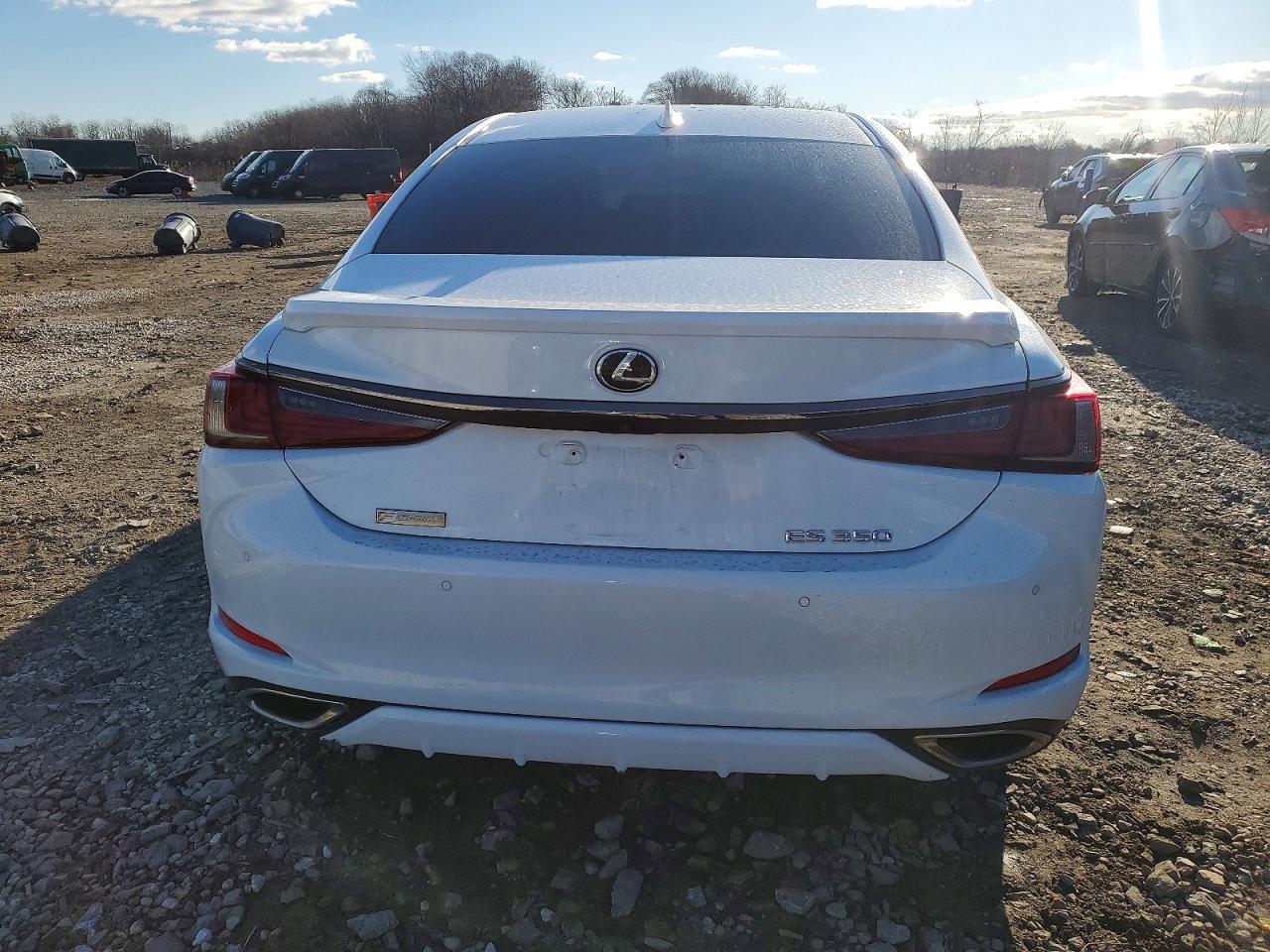 2019 Lexus Es 350 - Фото 6