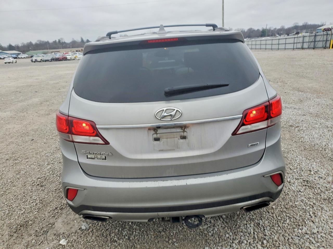 2017 Hyundai Santa Fe Se - Фото 6