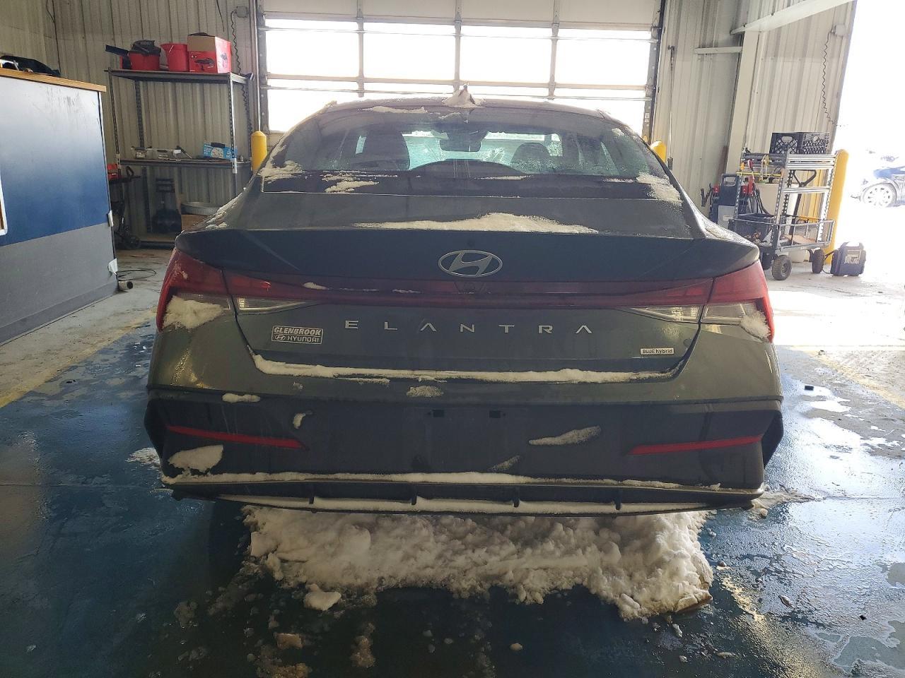 2025 Hyundai Elantra Blue - Image 6