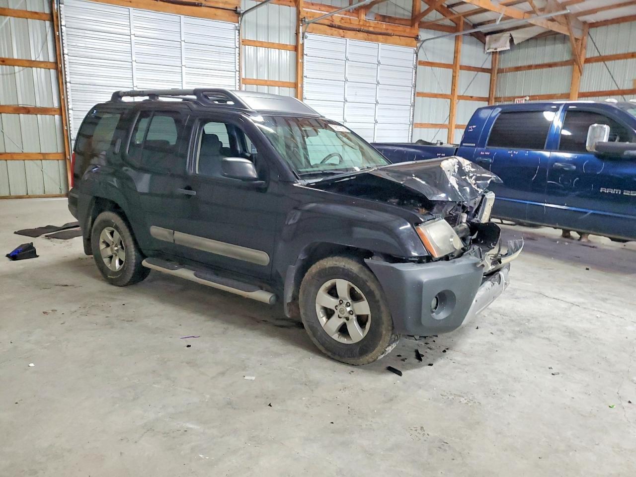 2011 Nissan Xterra Off Road - Фото 4