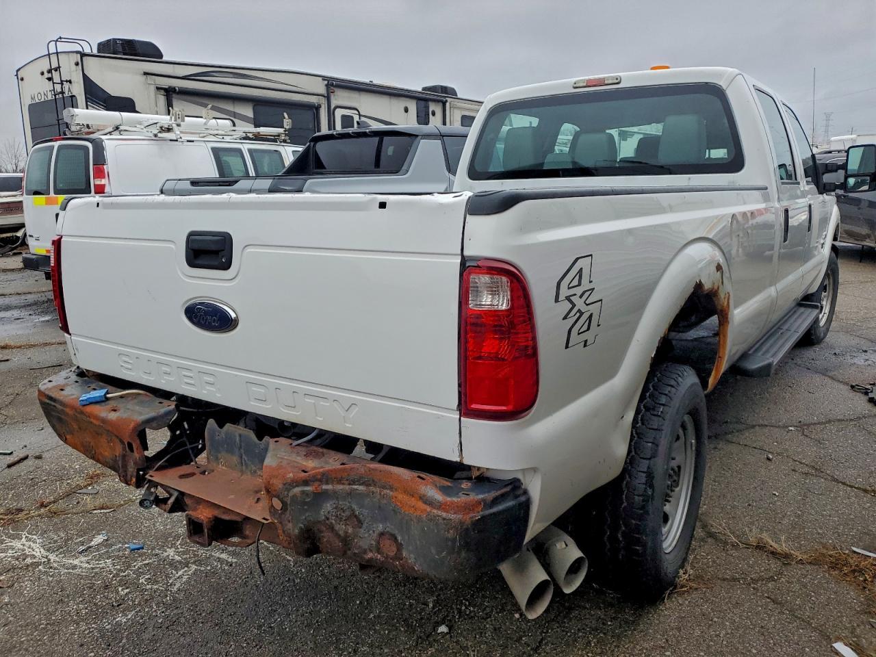 2015 Ford F350 Super Duty - Image 3