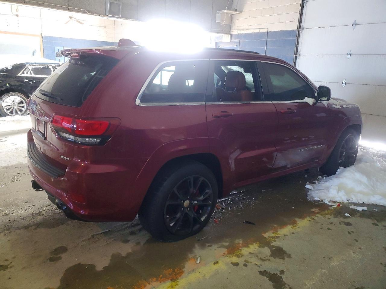 2015 Jeep Grand Cherokee Srt-8 - Image 3