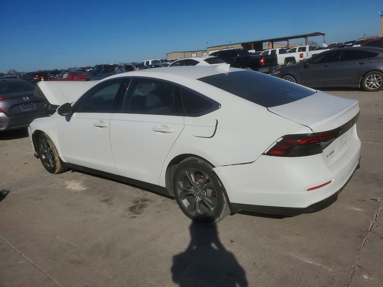 2023 Honda Accord Ex - Image 2