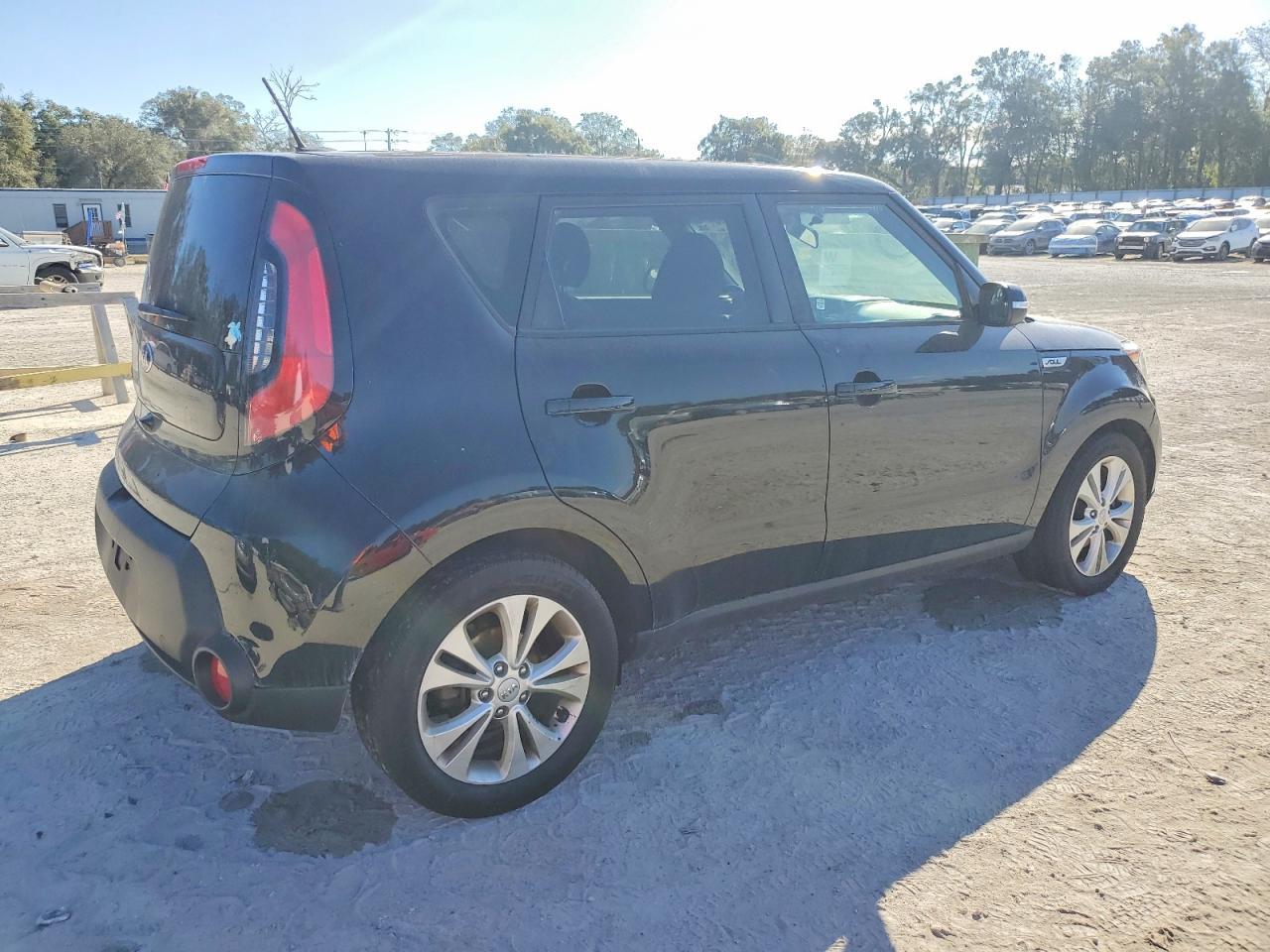 2014 Kia Soul + - Image 3