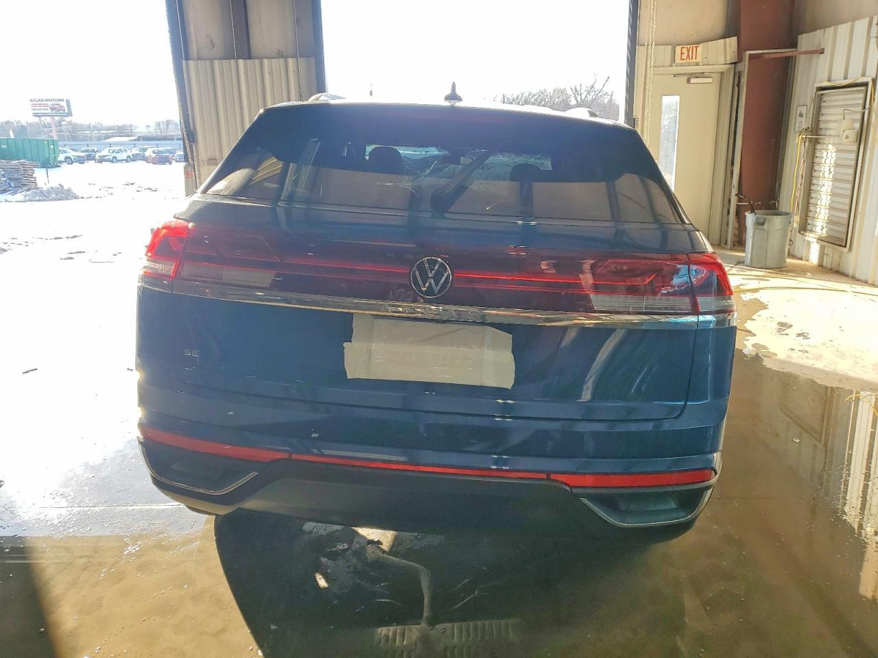 2025 Volkswagen Atlas Cross Sport Se - Image 6