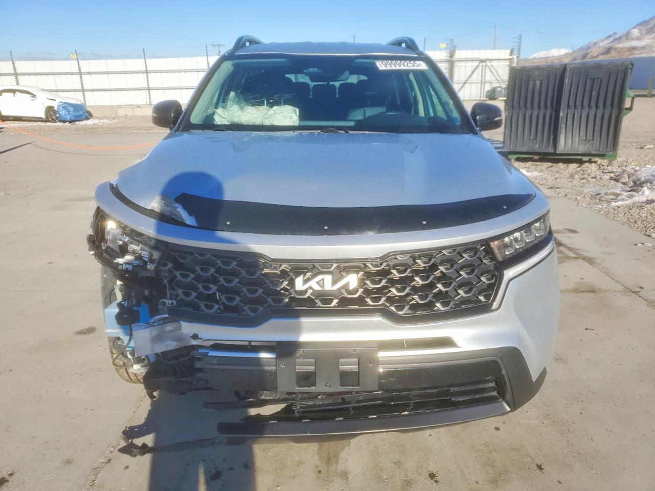 2022 Kia Sorento S - Image 5