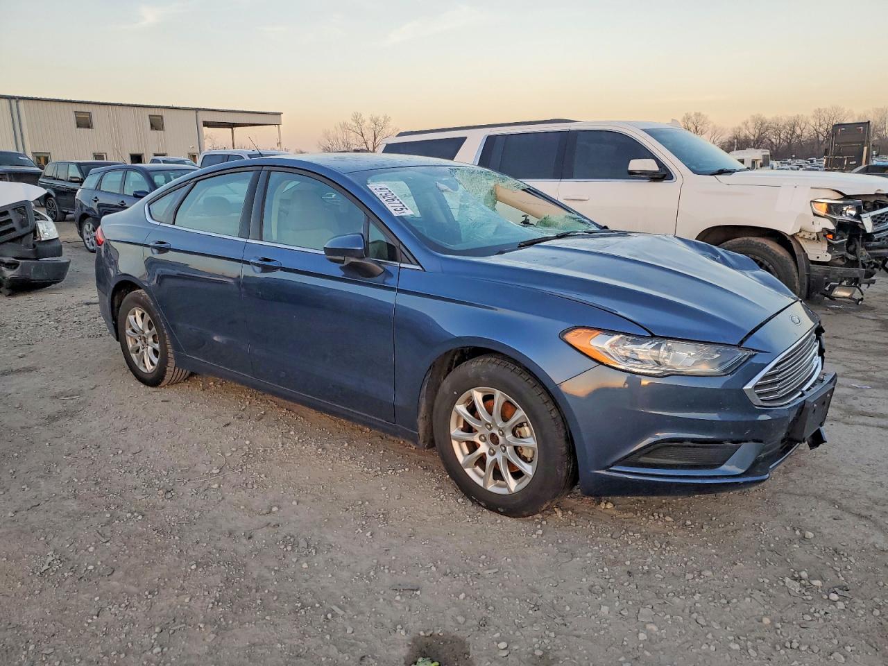 2018 Ford Fusion S - Фото 4