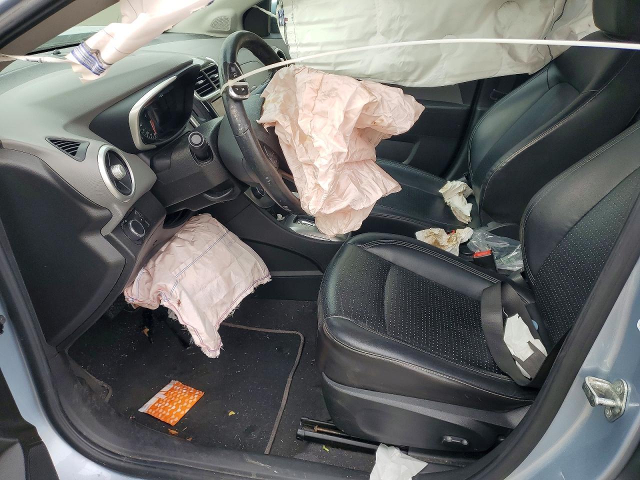 2018 Chevrolet Sonic Premier - Фото 7