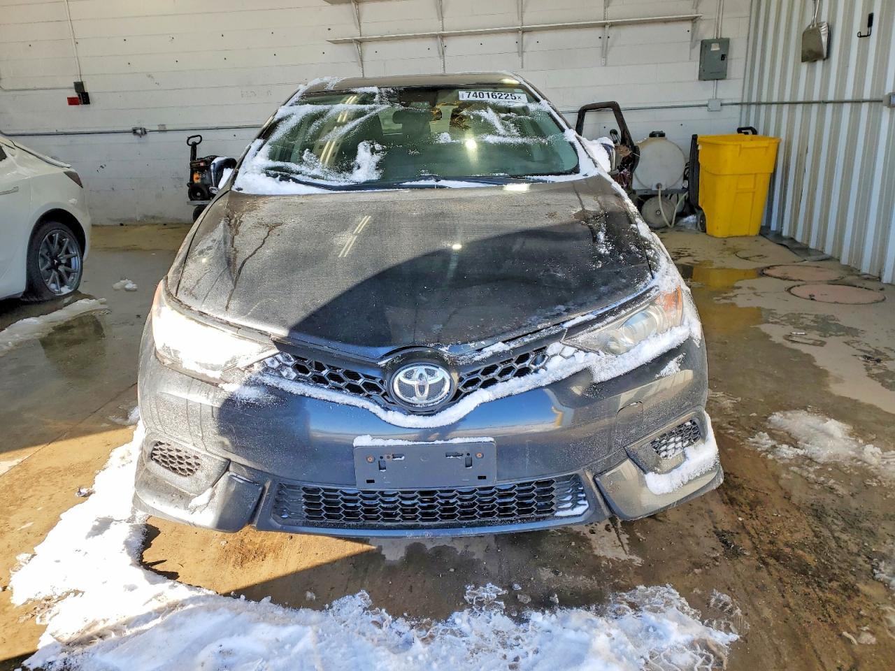 2017 Toyota Corolla Im Base - Image 5