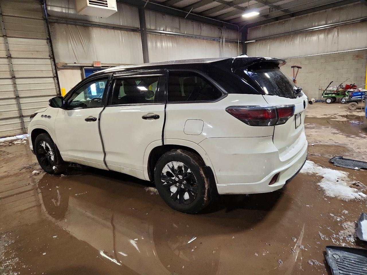 2015 Toyota Highlander Xle - Фото 2