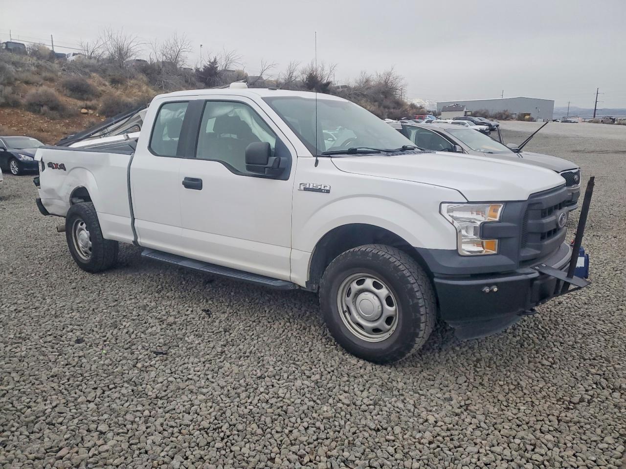 2016 Ford F150 Super Cab - Фото 4