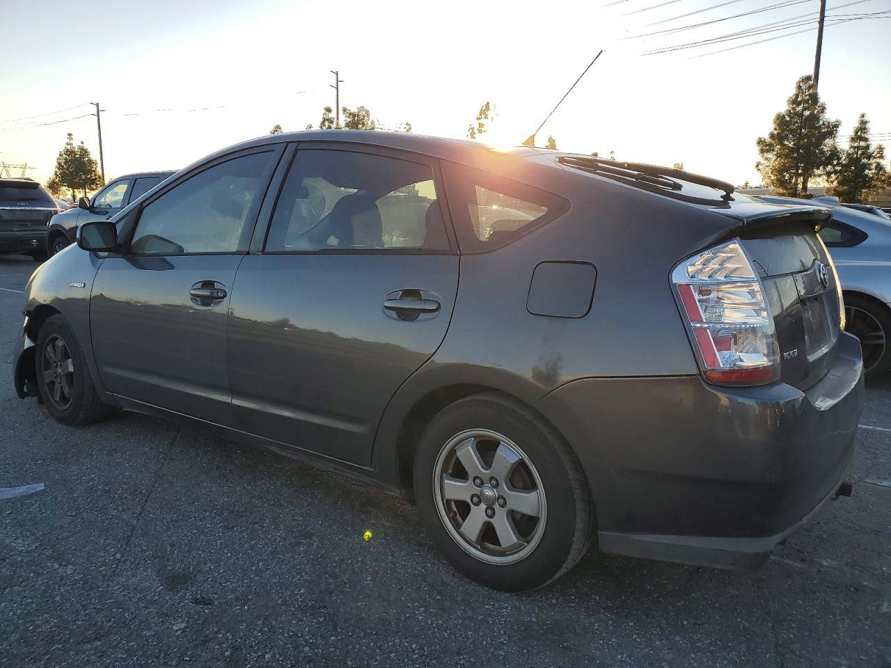 2006 Toyota Prius - Фото 2