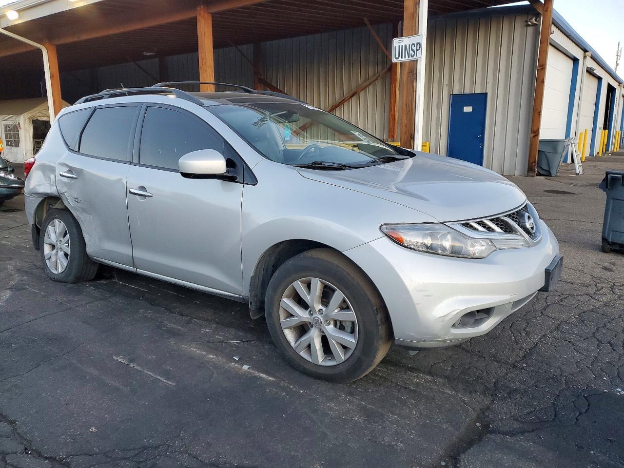 2013 Nissan Murano S - Image 4